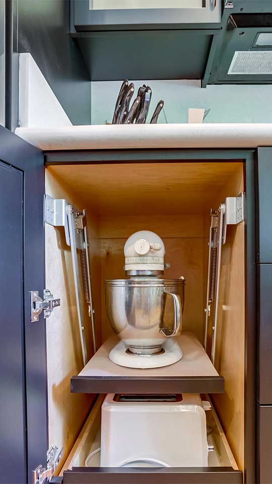Alder-Espresso Stained Kitchen Cabinets