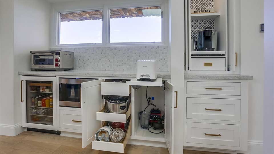 Rift White Oak Kitchen Cabinets