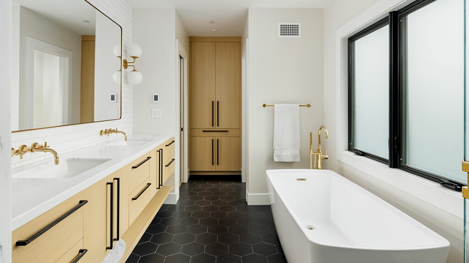 Amateur Bathroom Design Mistakes and How to Avoid Them