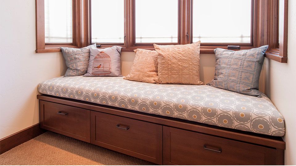 Parker_-_Loftus_-_Rancho_Bernardo_-_Window_Seat_-_960x540
